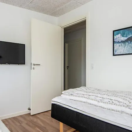 Holiday home 10 Person In N Rre Nebel *
